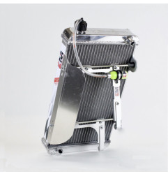 RADIATOR EM-09 (WITH BRACKETS)