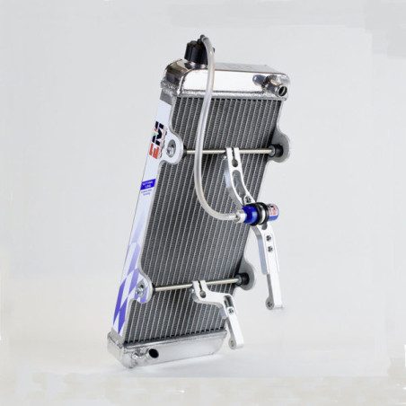 RADIATOR EM-08 (WITH BRACKETS)