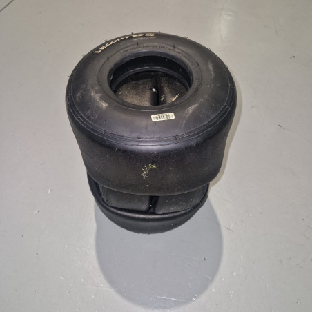 SET OF LECONT LMP CIK PRIME TIRES (USED)